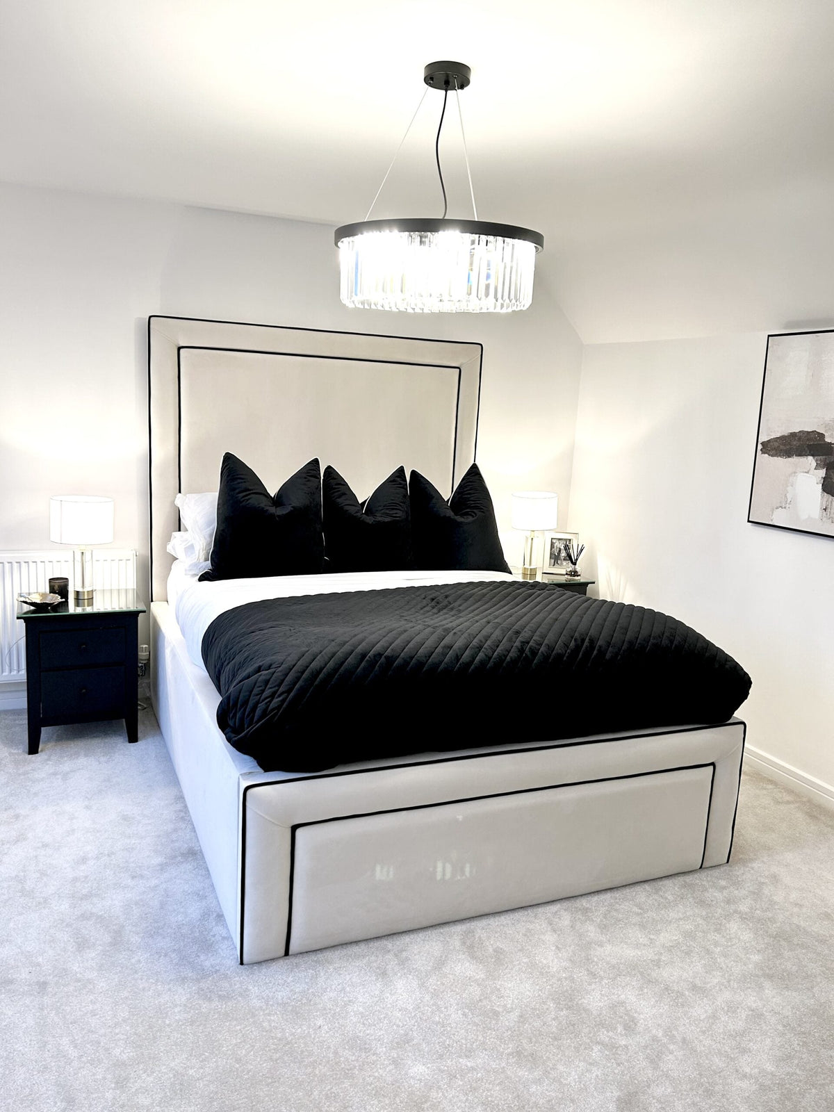 Victoria Luxury Bed with Contrast Piping
