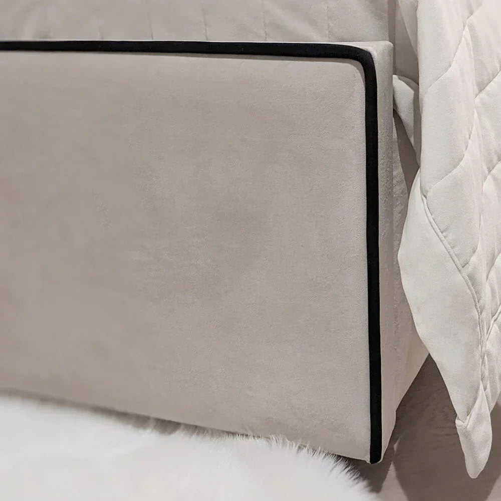 Kensington Luxury Panelled Bed With Contrast Black Piping