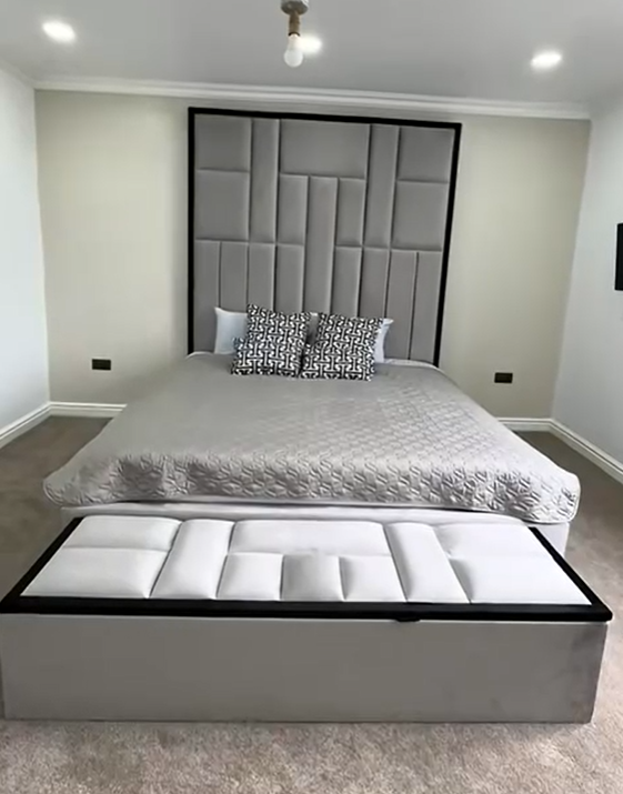 Sofista Nova Line Bed