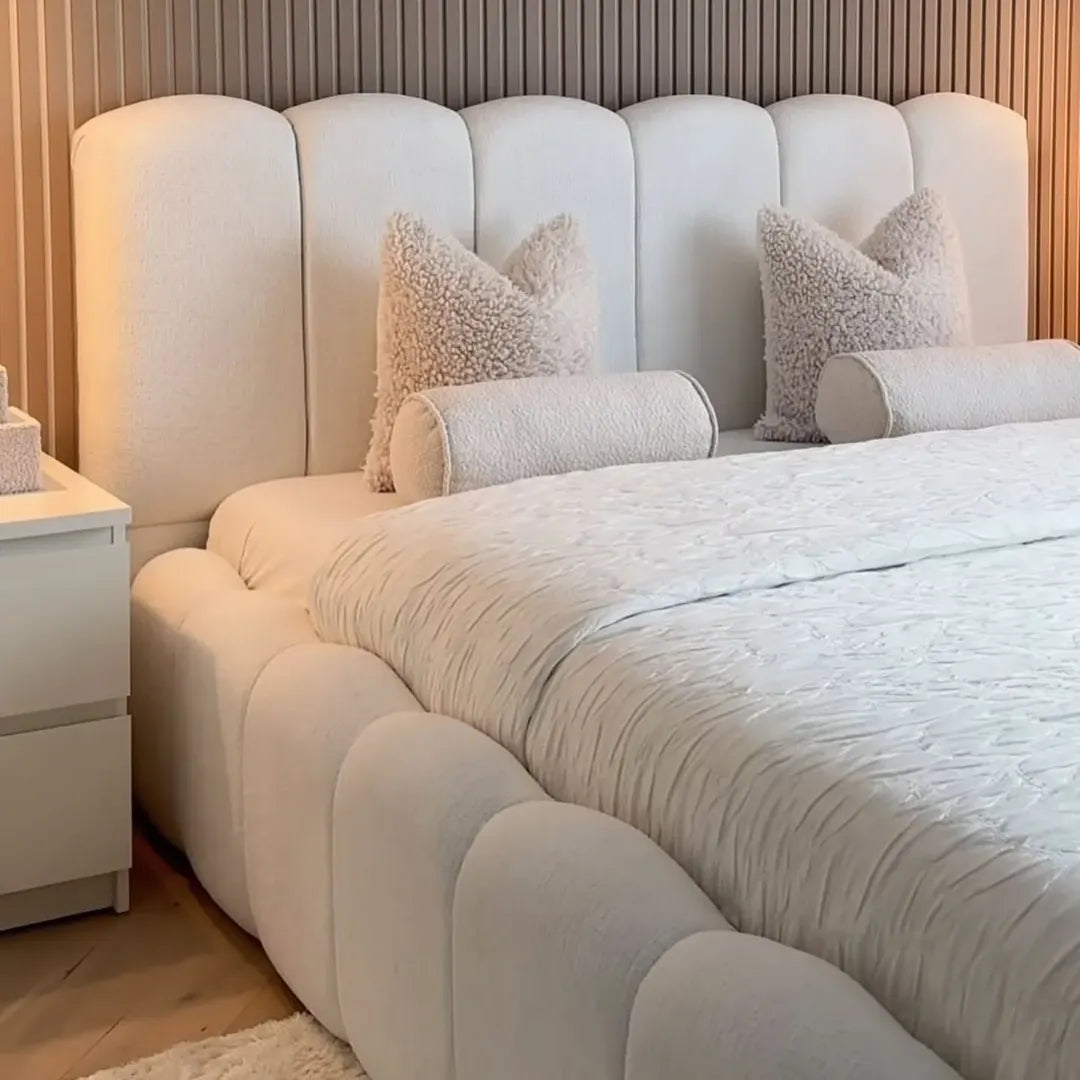 Sofista Signature Bed