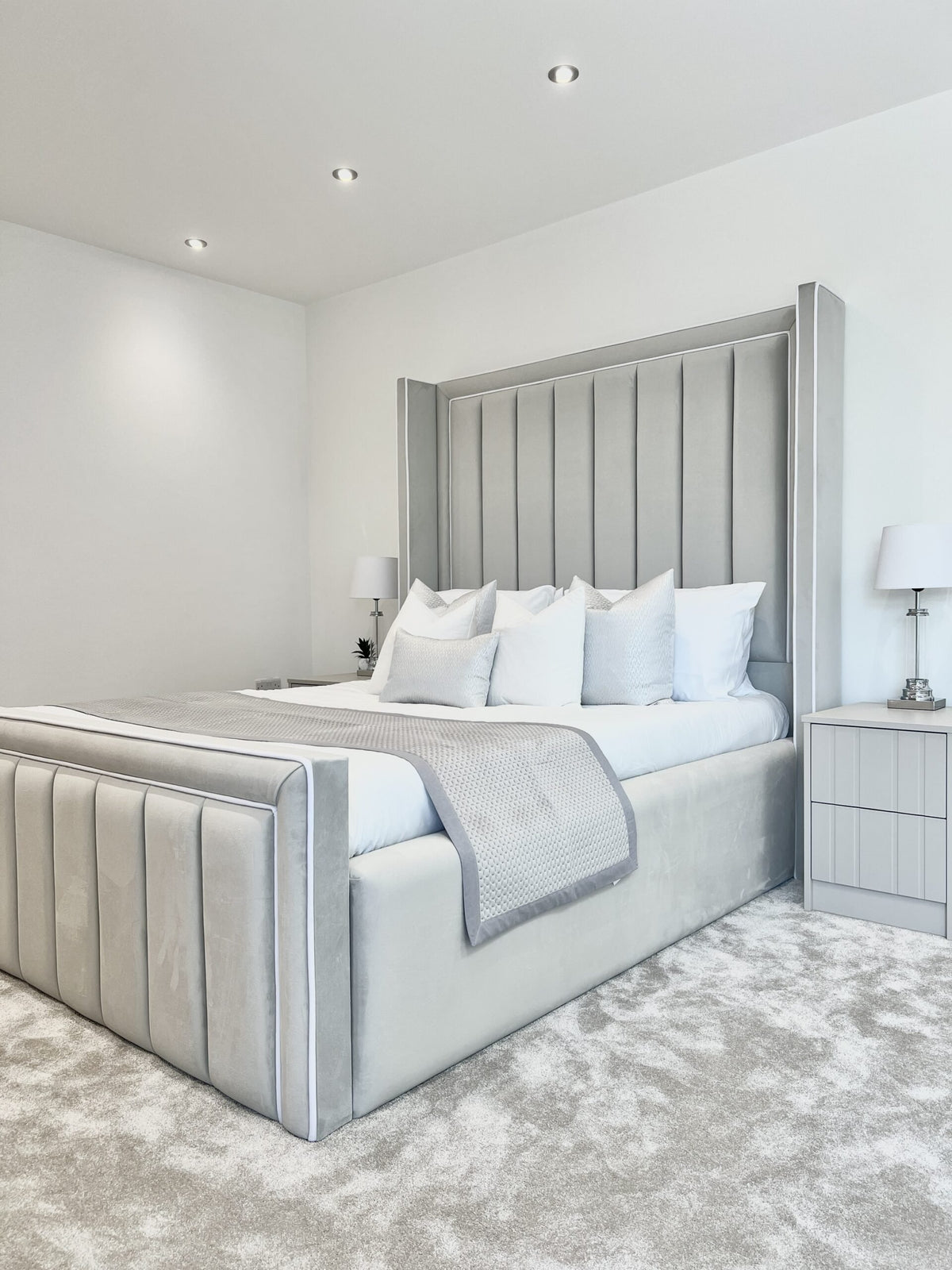 Hilton Winged Bed - Sofista Living LTD 