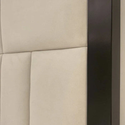 The Elizabeth Panelled Bed